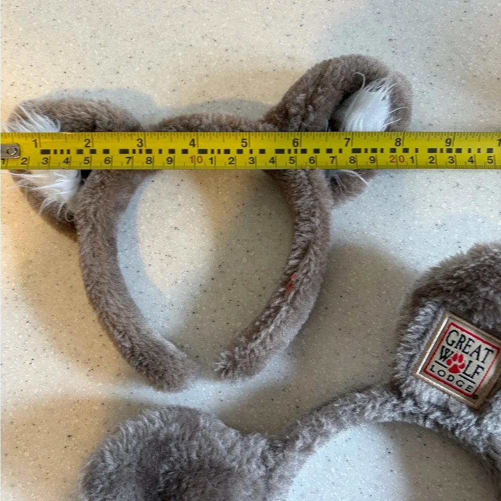 Great Wolf Lodge Plush Brown Animal Ear Headbands (Pair).